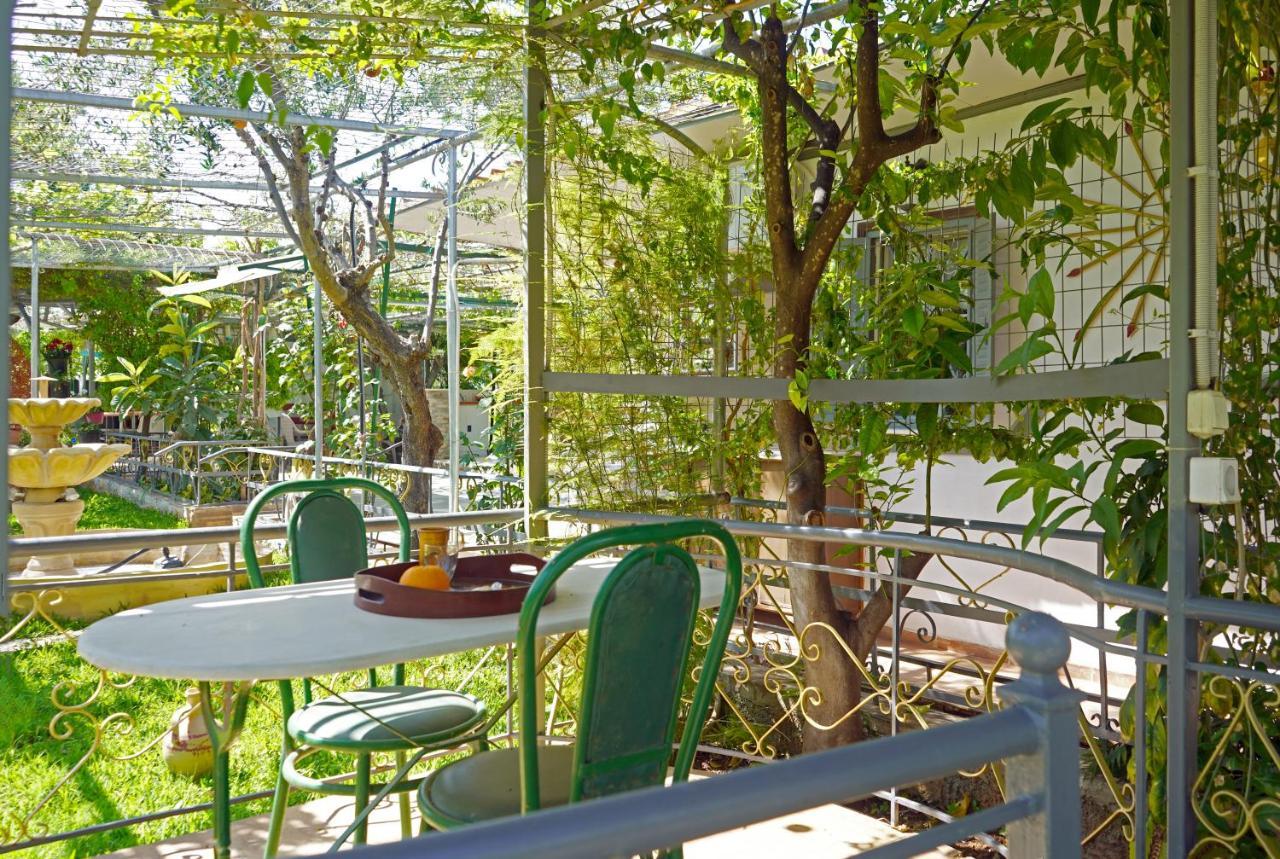 Holiday home Veni Olive House *